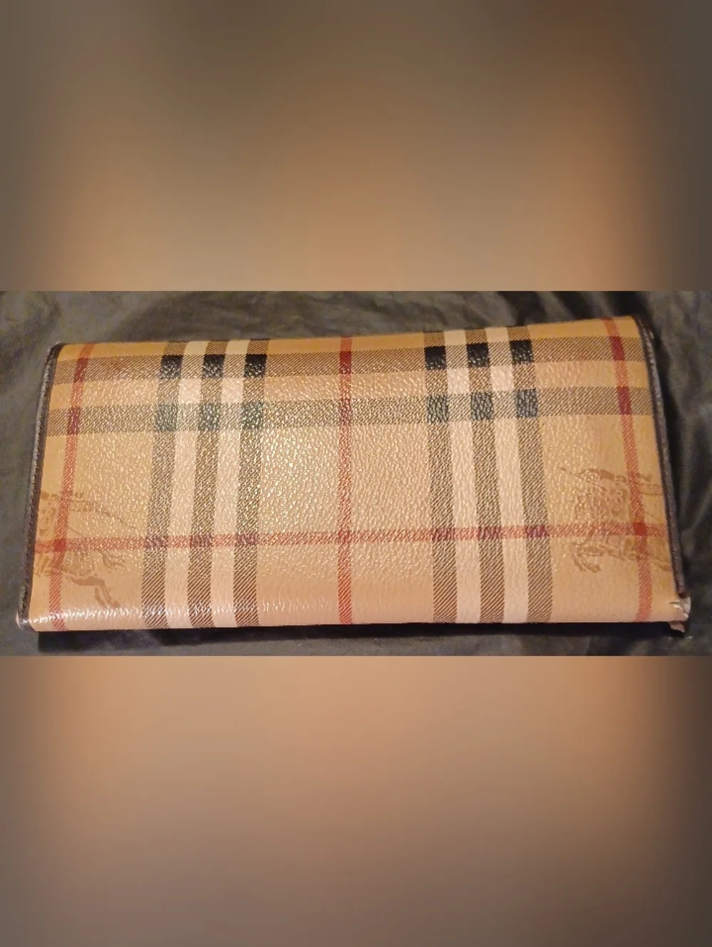 Vintage Burberry Haymarket Check Flap Wallet With knight & logo In brown trim.